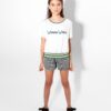 blusa infantil feminina manga curta estampa de frase detalhe listras e short infantil feminino verão 2021