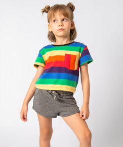roupa moda infantil verão meninas camiseta listrada colorida arco iris shorts